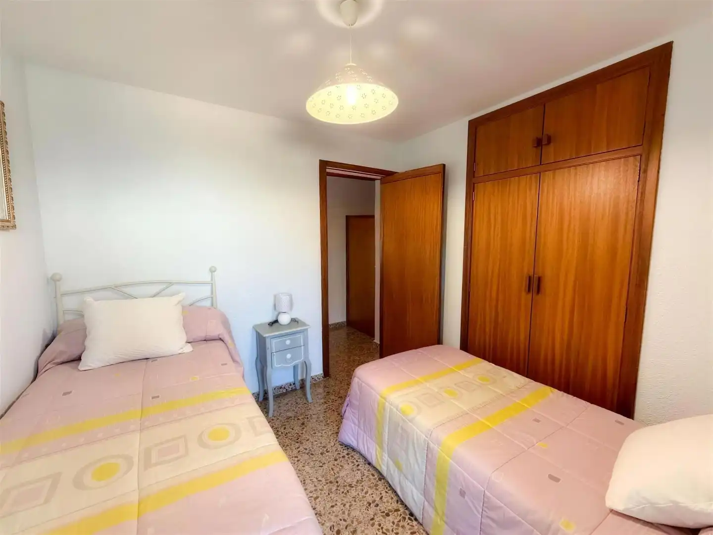 Habitación de Piso de alquiler en Alicante / Alacant con Terraza, Amueblado y Balcón