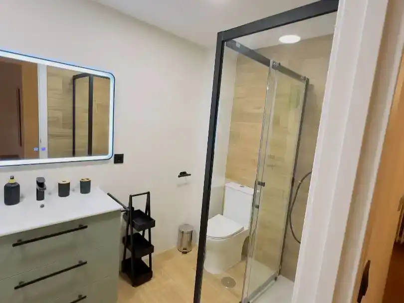 Badezimmer von Wohnung zur Miete in Alcalá de Henares