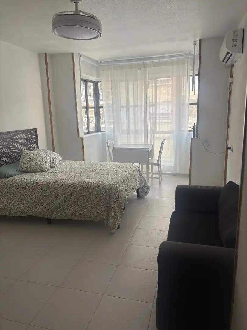 Wohnung zur Miete in Calle Vista Alegre, 1, Vistalegre