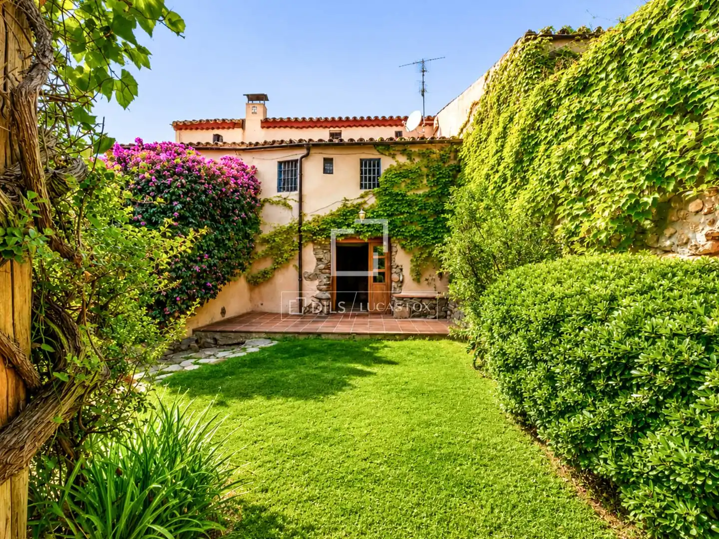 Maison rustique avec piscine à vendre à Torrelles de Foix, imagen 7