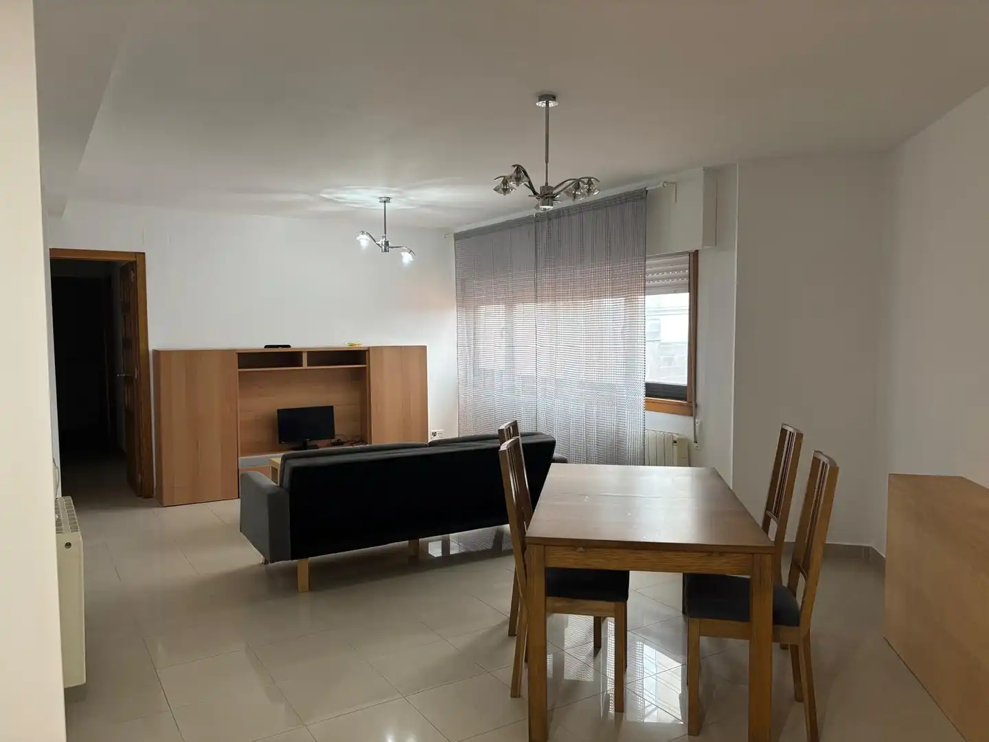 Sala de estar de Piso en venta en Ponteceso con Calefacción, Parquet y Amueblado