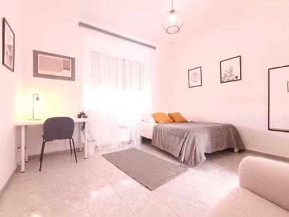 Flat to share in N/A, Bellavista
