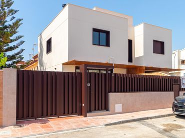 Villa mit Pool zum Verkauf in Lo Pagán