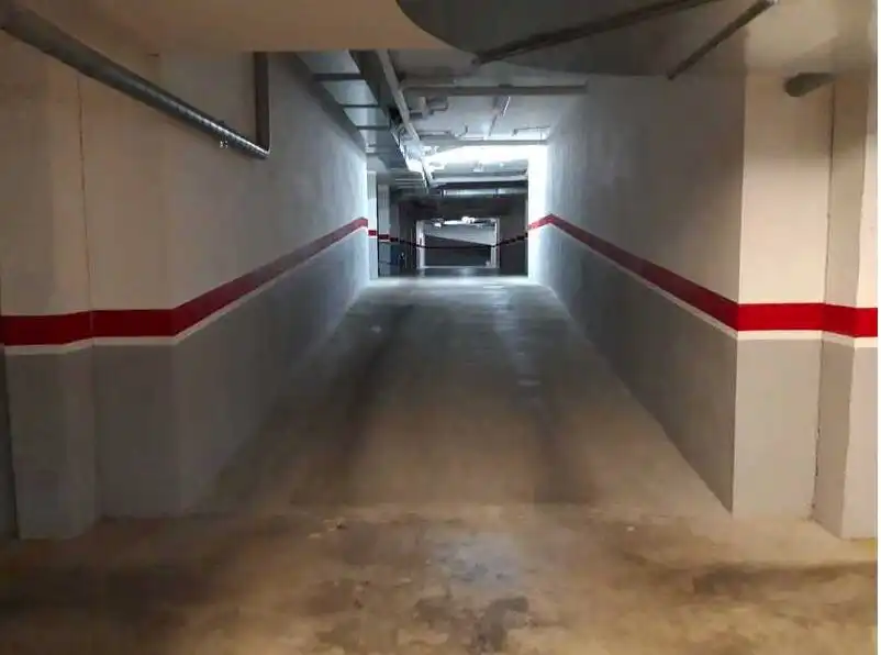 Garaje en venta en Loriguilla