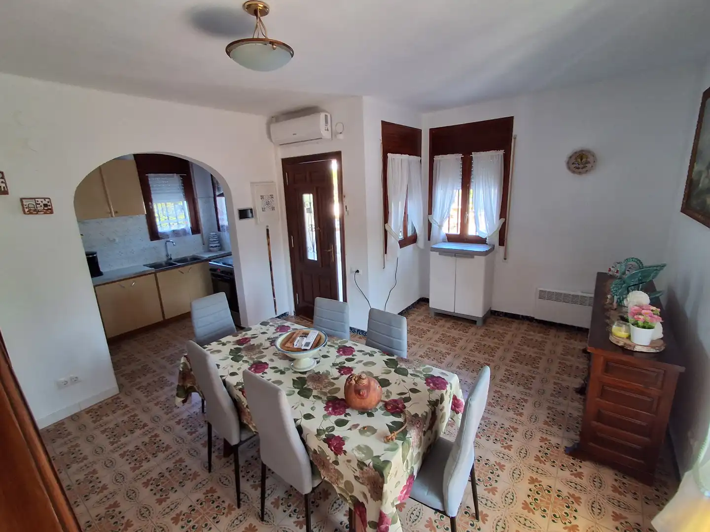 Comedor de Casa o chalet en venta en Mont-roig del Camp con Jardín privado, Terraza y Piscina