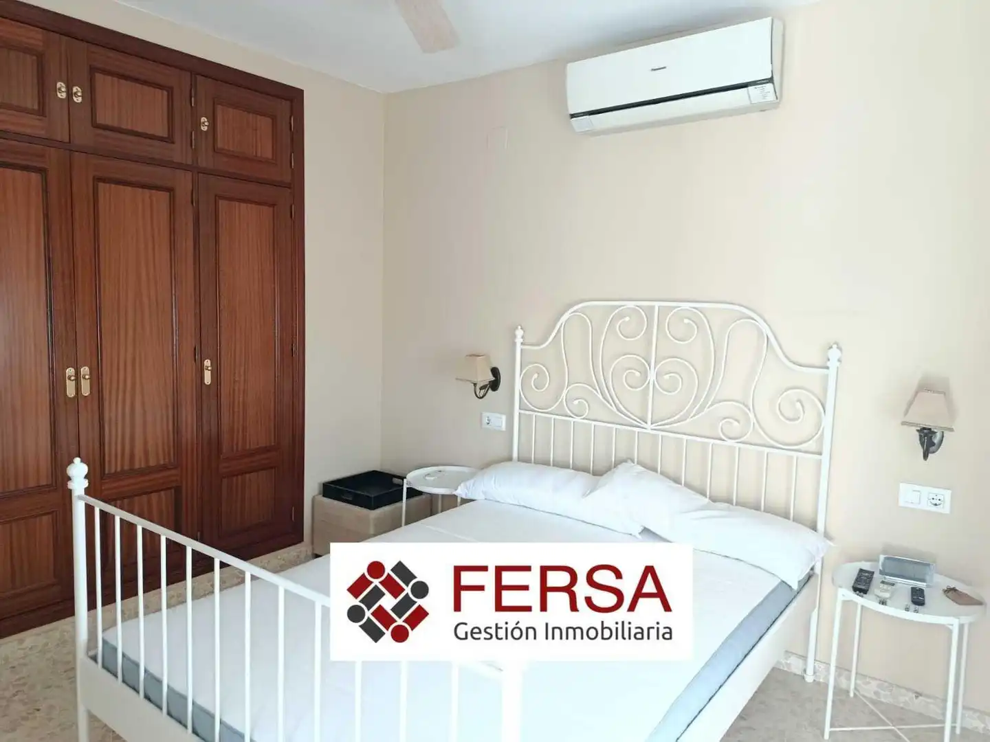 Habitación de Casa adosada de alquiler en Jerez de la Frontera