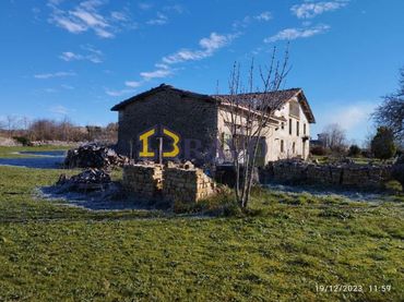 Casa en venta en Valle de Losa