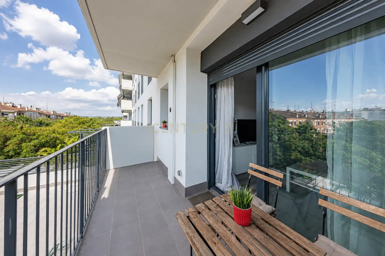 Terraza de Piso en venta en Sant Pere de Ribes con Trastero, Horno y Microondas