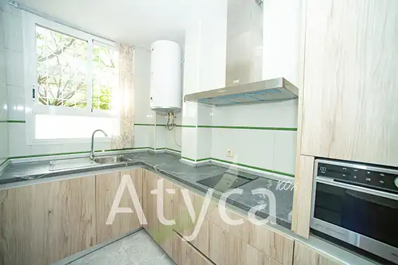 Planta baja de alquiler en Calle del Deporte, 2, Poniente-Norte - Miralbaida - Parque Azahara