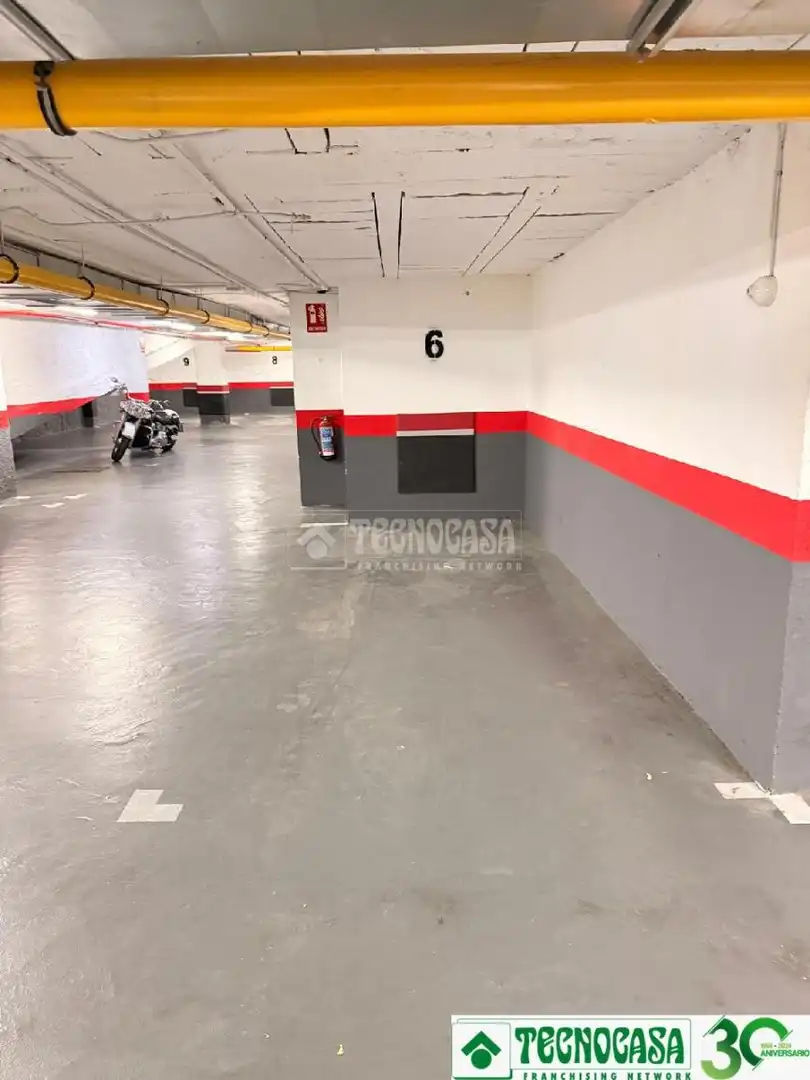 Parking of Garage for rent in Madrid