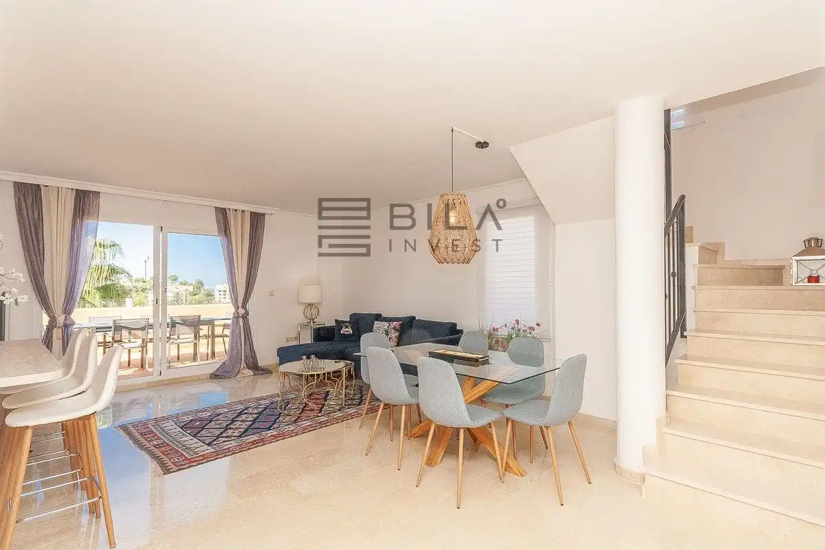 Penthouse with pool for sale in Lagos de Santa María Golf, imagen 5