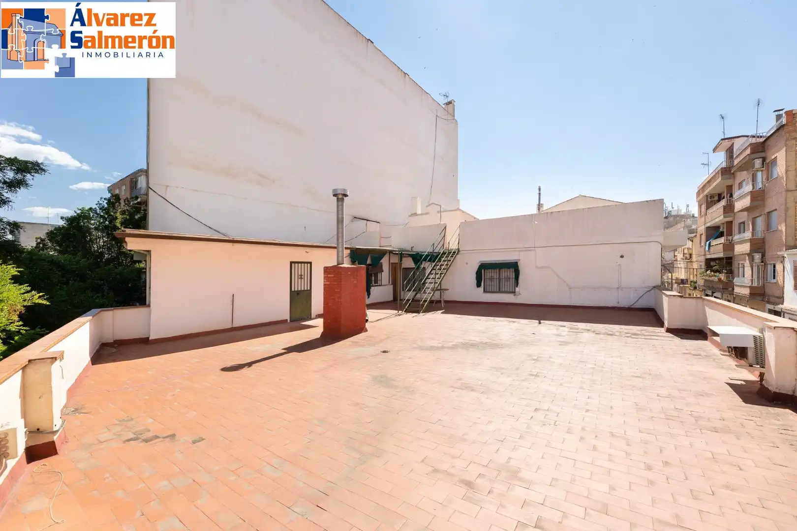 Inmuebles singulares con ascensor en venta en Avenida de Cádiz, imagen 29