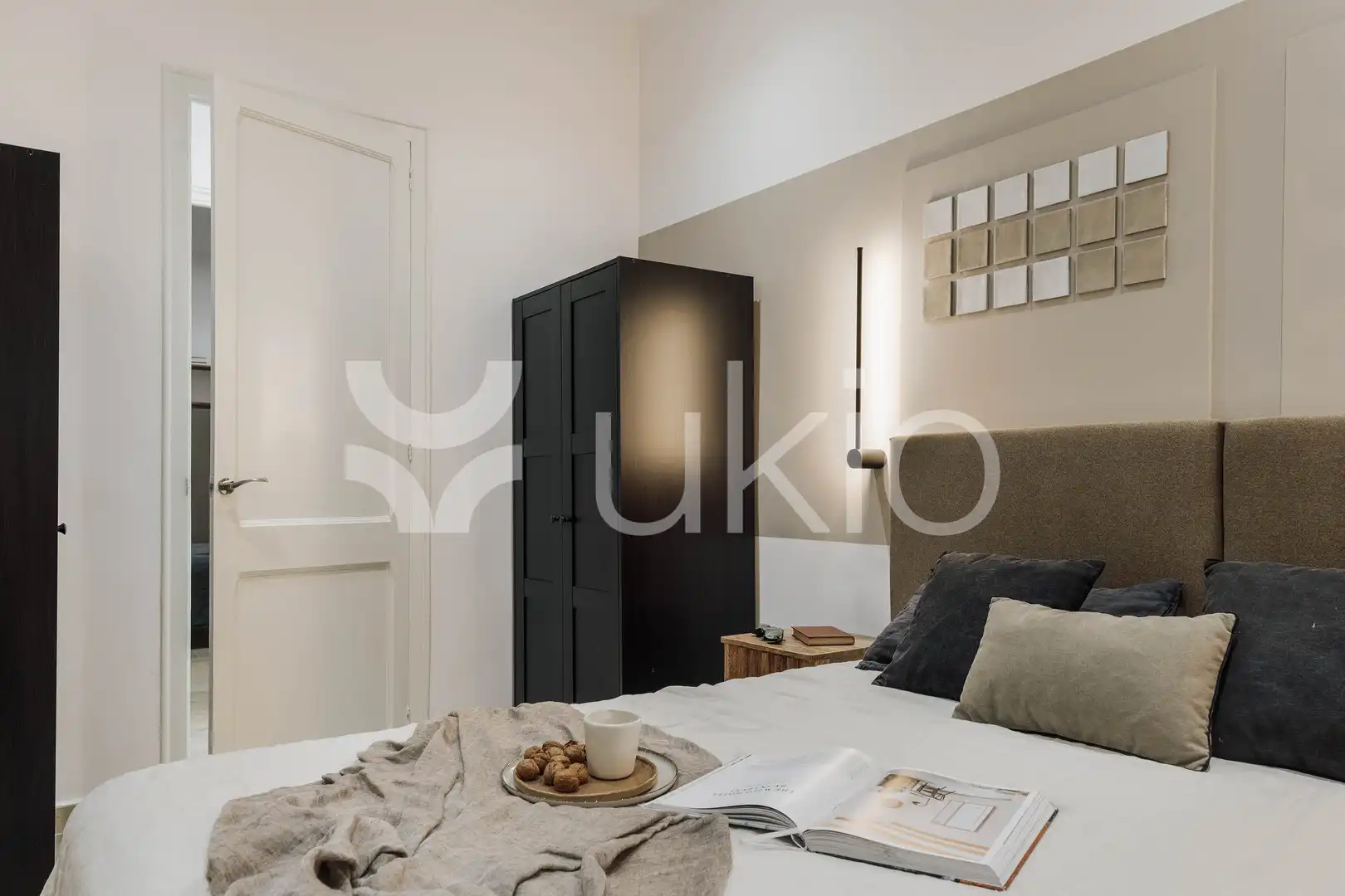 Bedroom of Apartments for rent in Barcelona  with Air Conditioner, Heating and Terrace