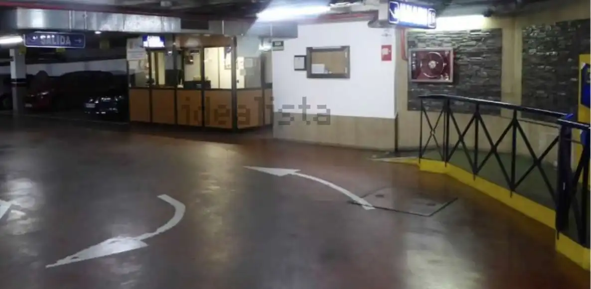 Parking of Garage for sale in Sevilla