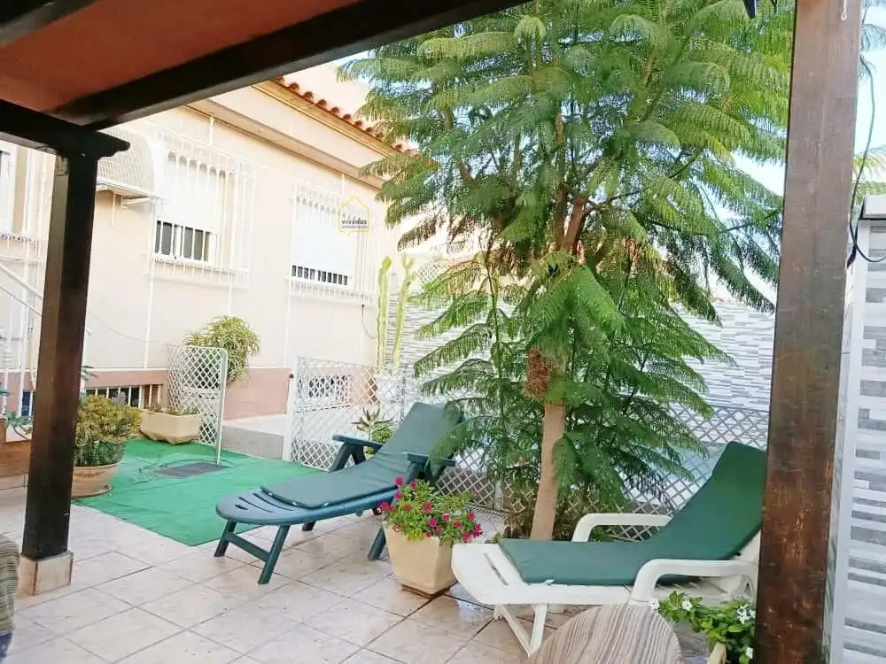 Houses for sale in Escucha