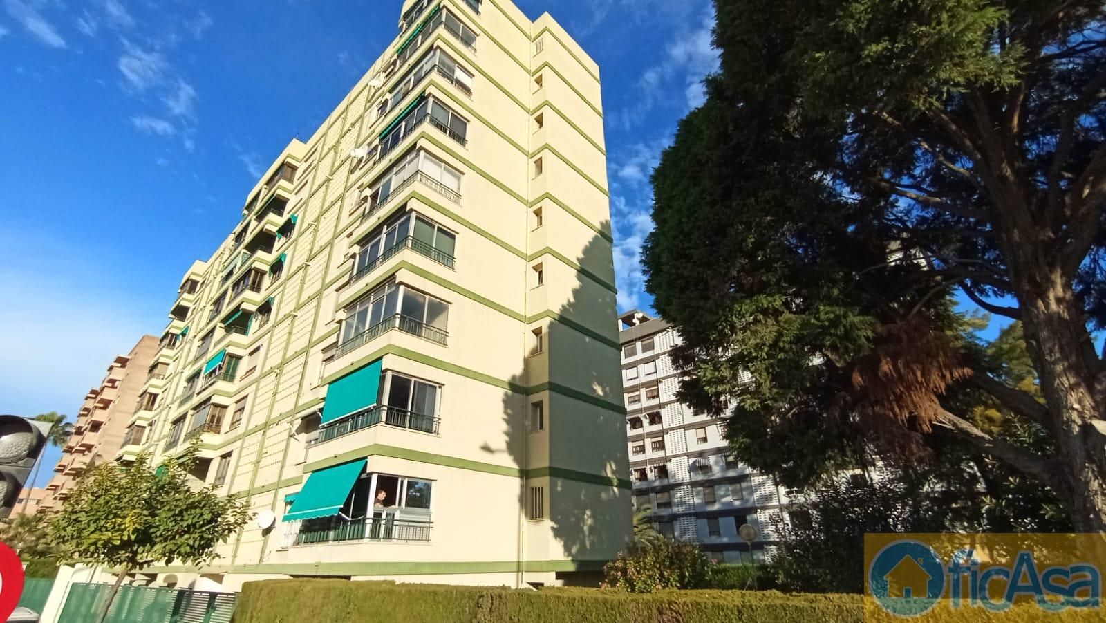 Exterior view of Flat to rent in Castellón de la Plana / Castelló de la Plana  with Terrace, Furnished and Balcony