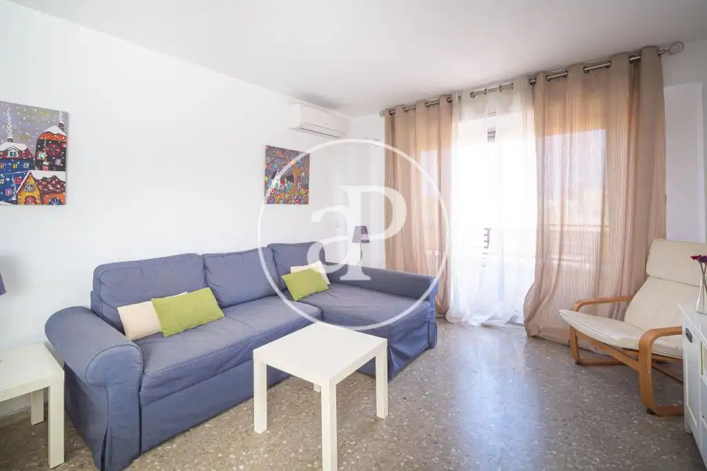 Habitación de Piso de alquiler en Valencia con Aire acondicionado, Calefacción y Amueblado