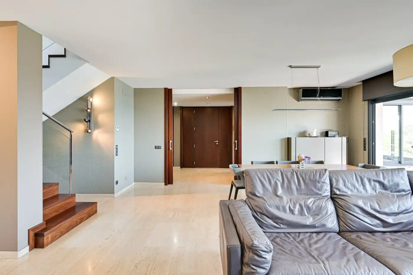 Sala d'estar de Casa o xalet en venda en Lloret de Mar amb Aire condicionat, Calefacció i Jardí privat