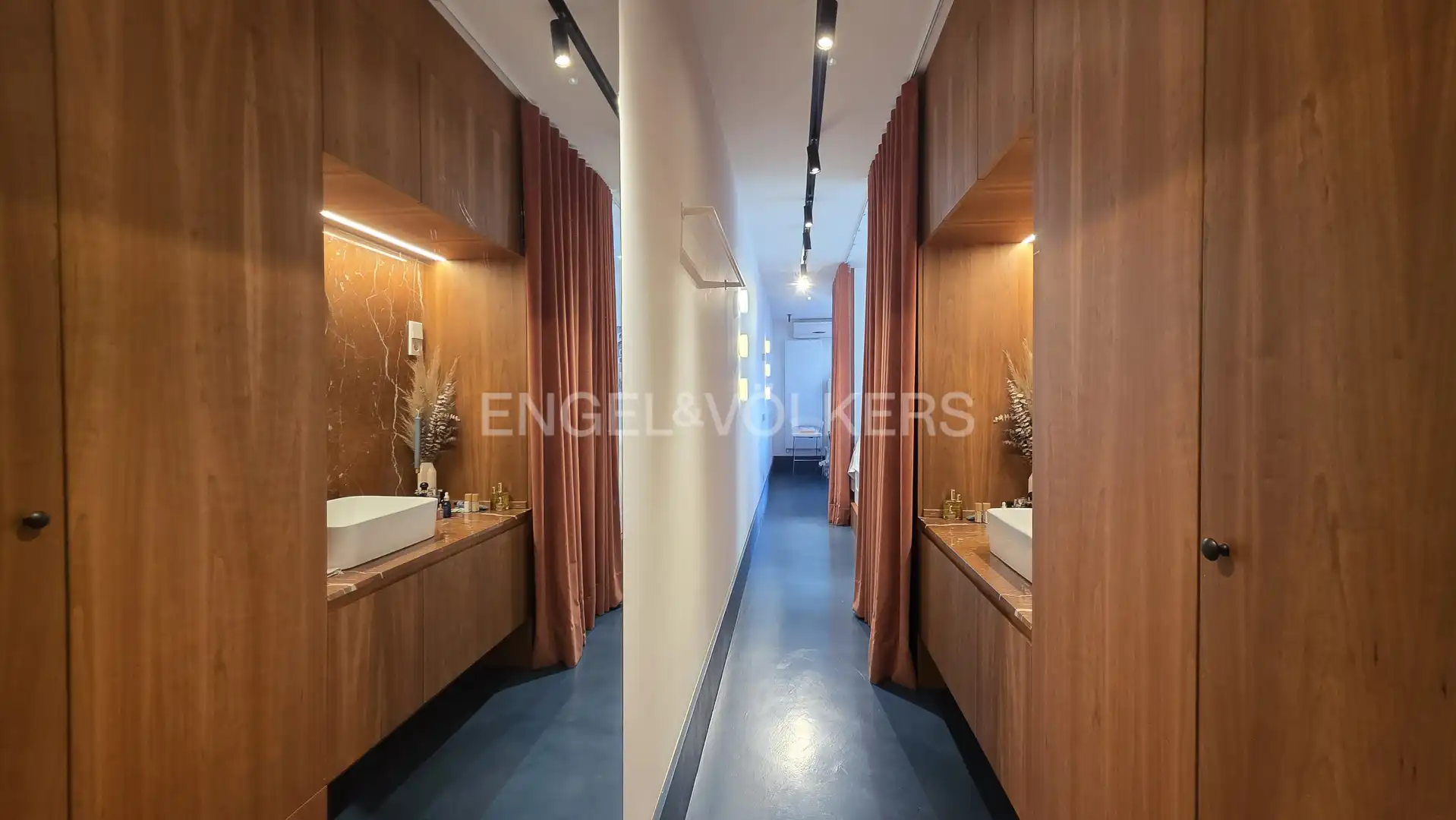 Flat for sale in Barcelona  with Heating and Balcony