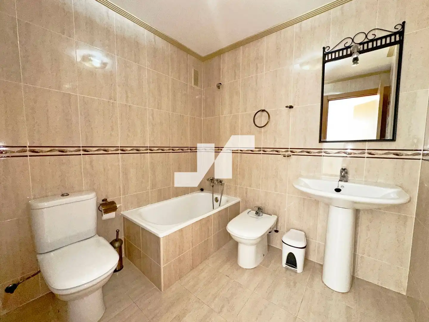 Baño de Dúplex en venta en Vila-real con Terraza y Amueblado