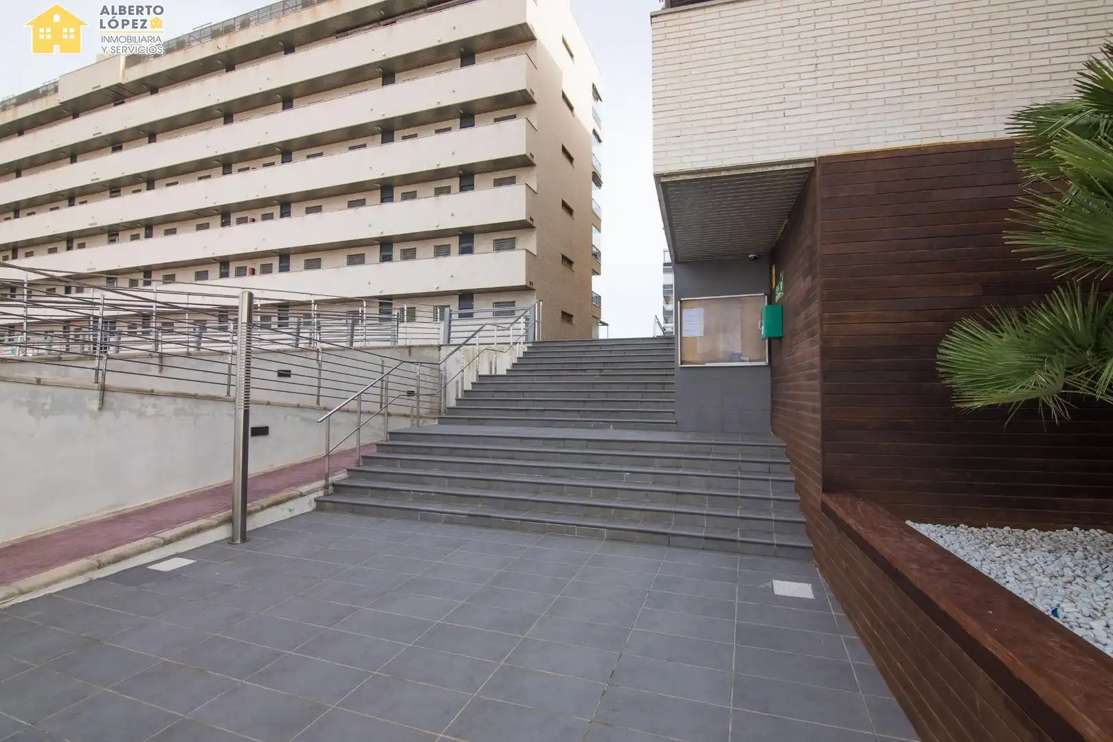 Apartment with pool to rent in Los Arenales del Sol, imagen 34
