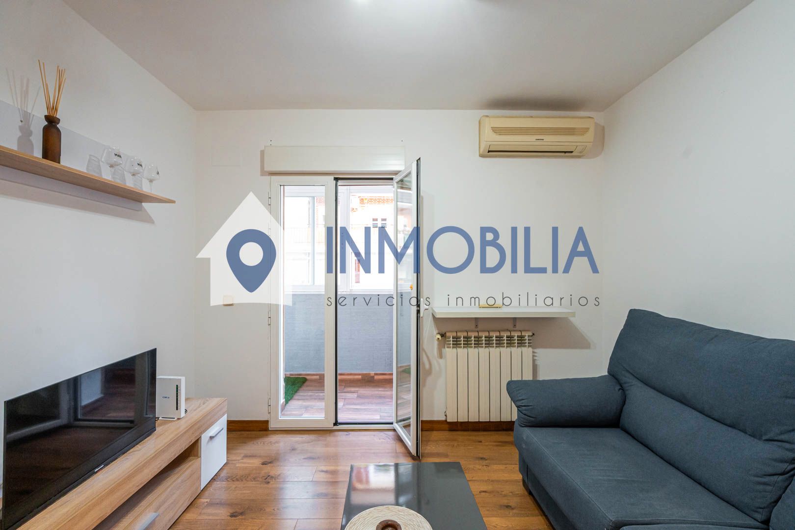 Living room of Flat for sale in  Madrid Capital  with Air Conditioner, Heating and Terrace