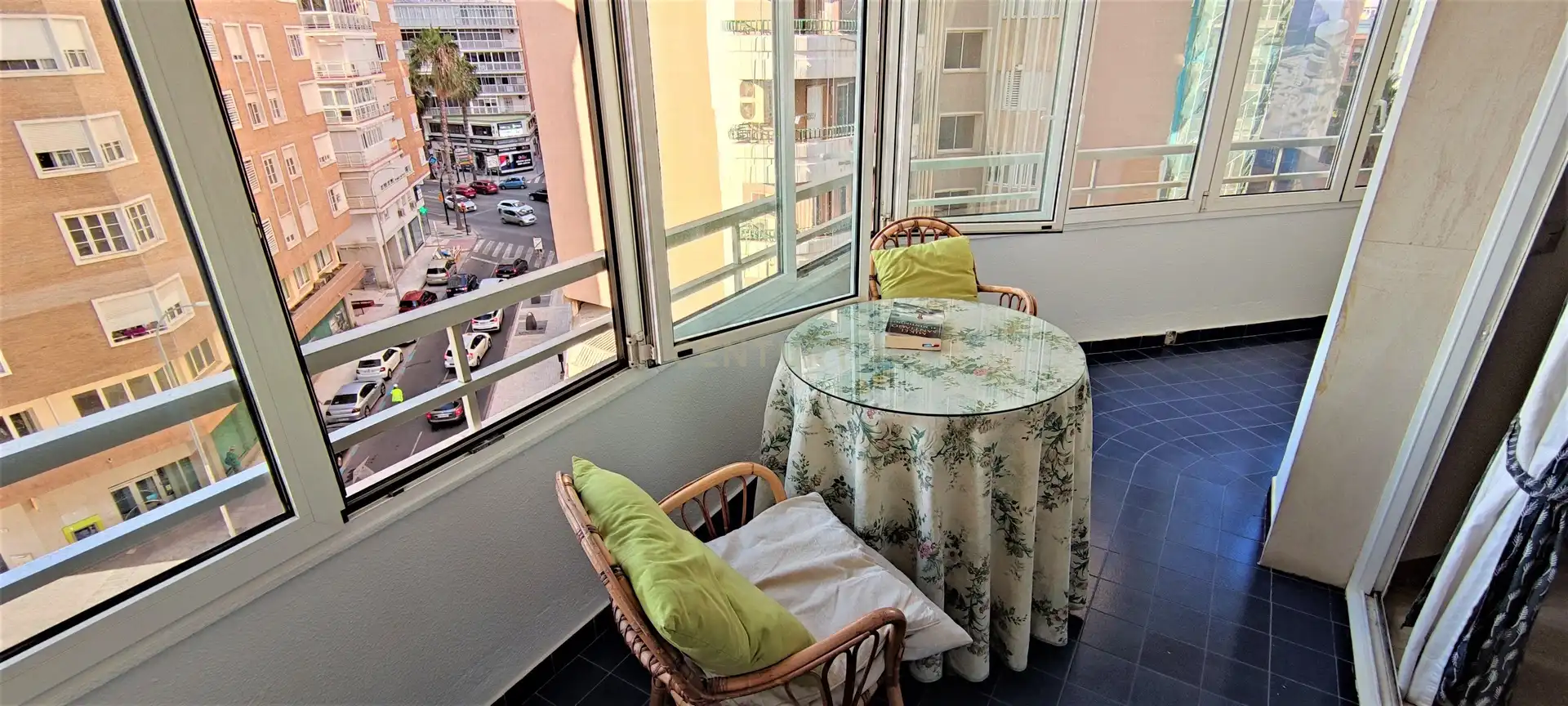 Terrasse von Wohnung zur Miete in Málaga mit Klimaanlage