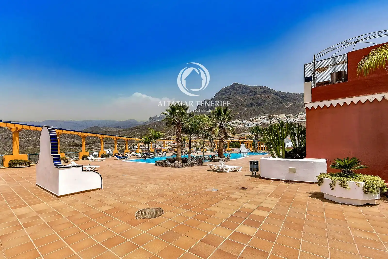 Terrassa de Apartament de lloguer en Adeje amb Terrassa, Traster i Piscina