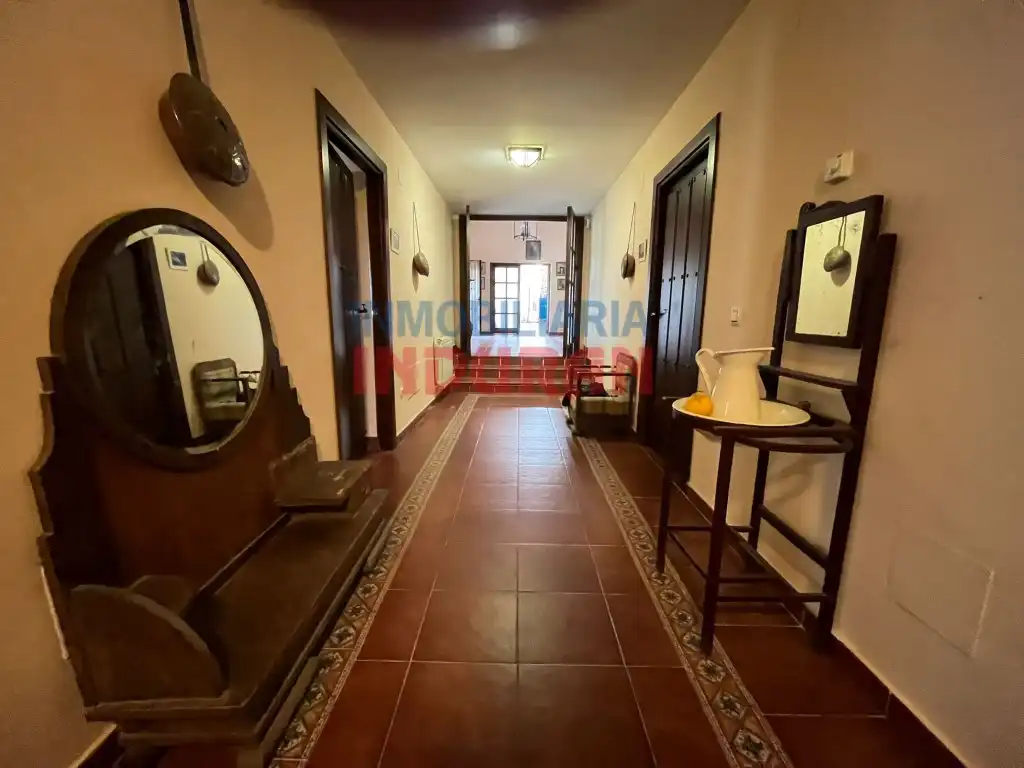 Country homes for sale in Garvín