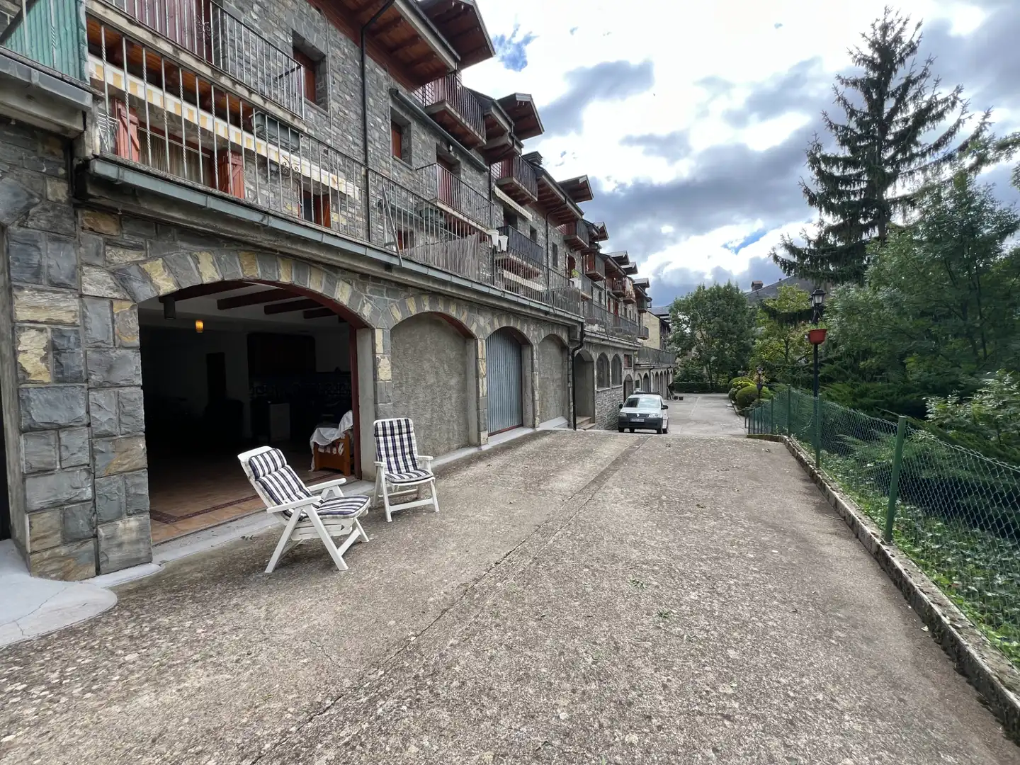 Vista exterior de Ático en venta en Biescas