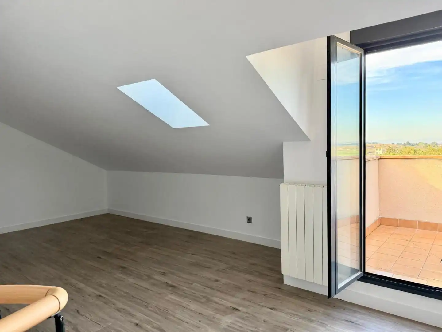 Habitación de Piso en venta en Villanueva de Gállego con Terraza, Trastero y Amueblado