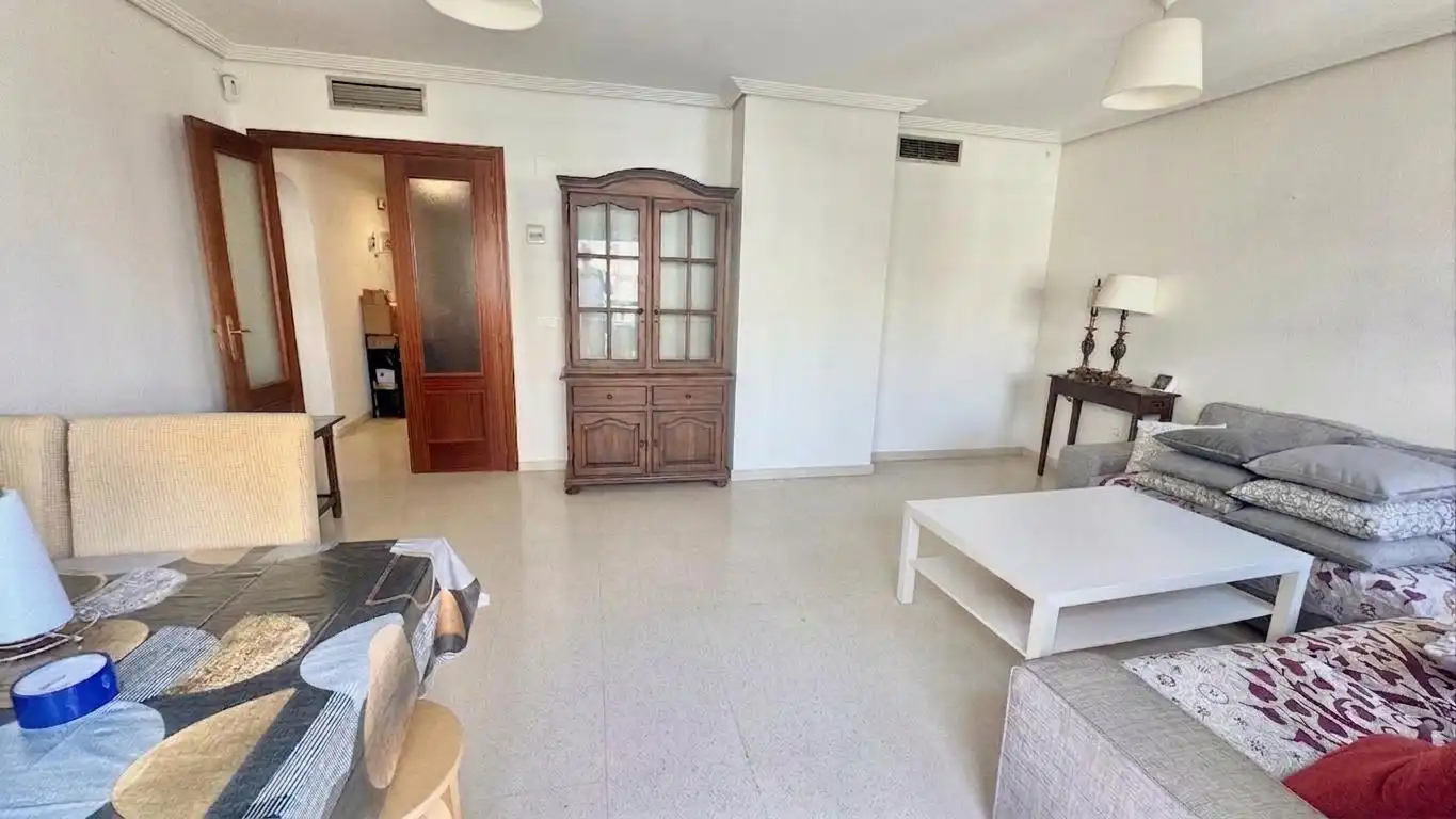 Sala d'estar de Àtic en venda en Málaga amb Aire condicionat, Calefacció i Jardí privat