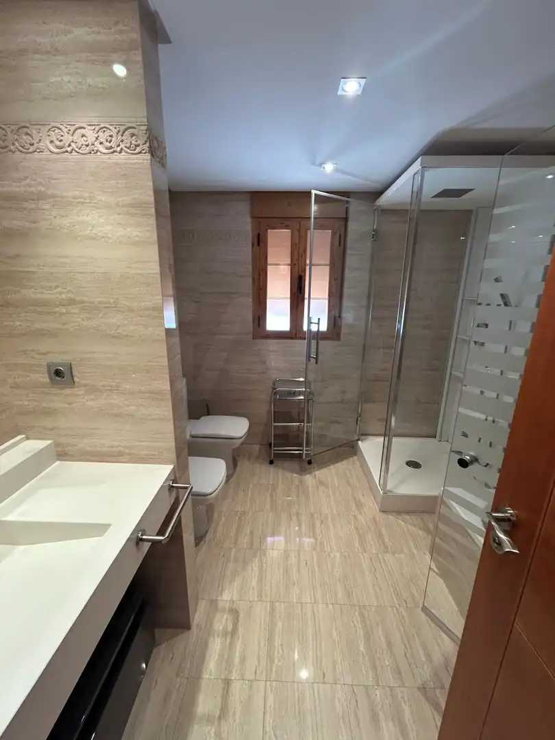 Baño de Casa o chalet de alquiler en Sariegos, León