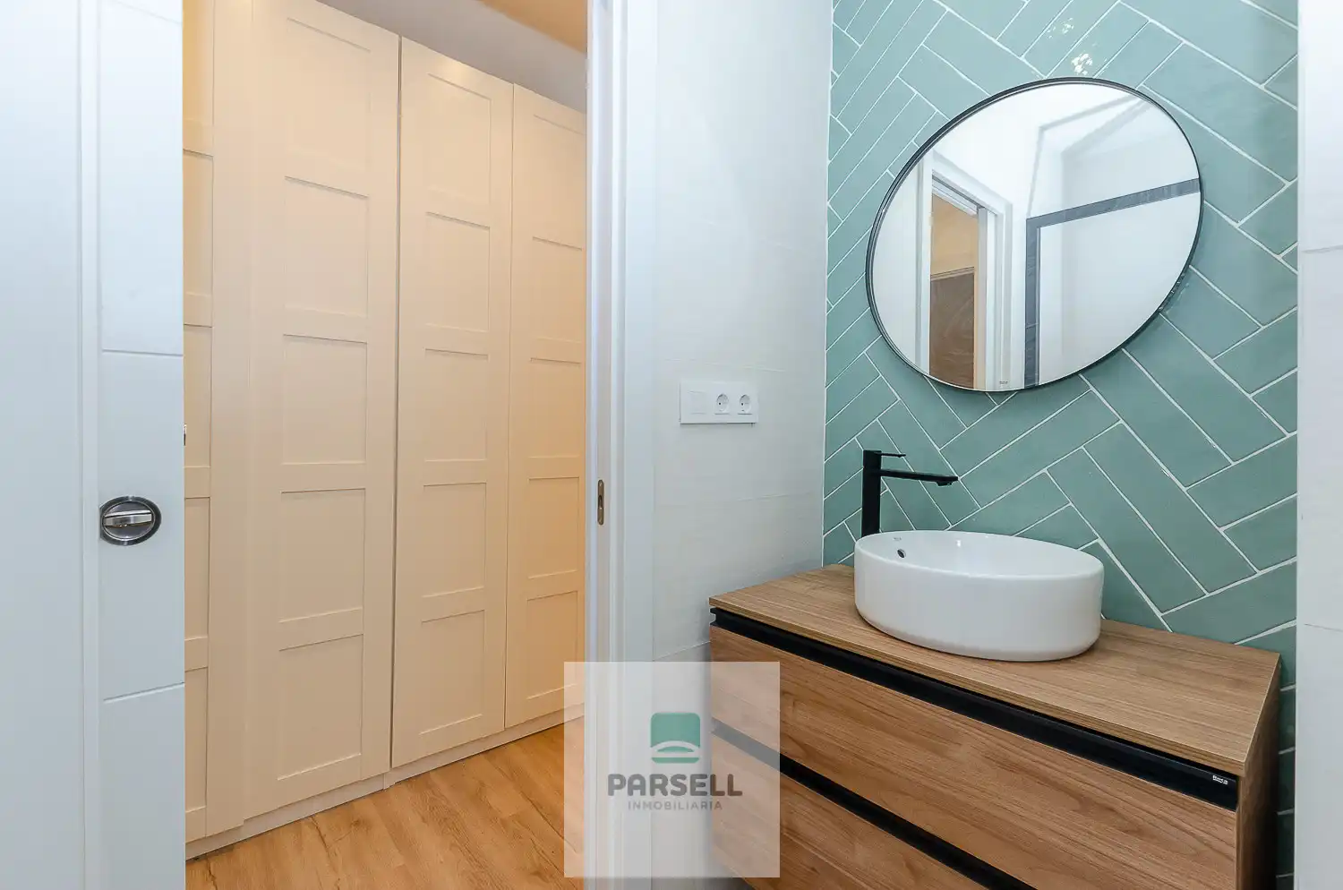 Habitación de Piso en venta en Barcelona con Aire acondicionado, Calefacción y Parquet