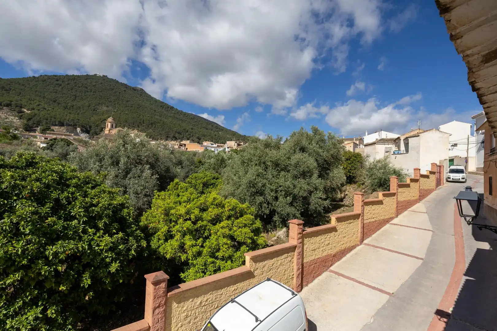 Vista exterior de Casa adosada en venda en El Pinar