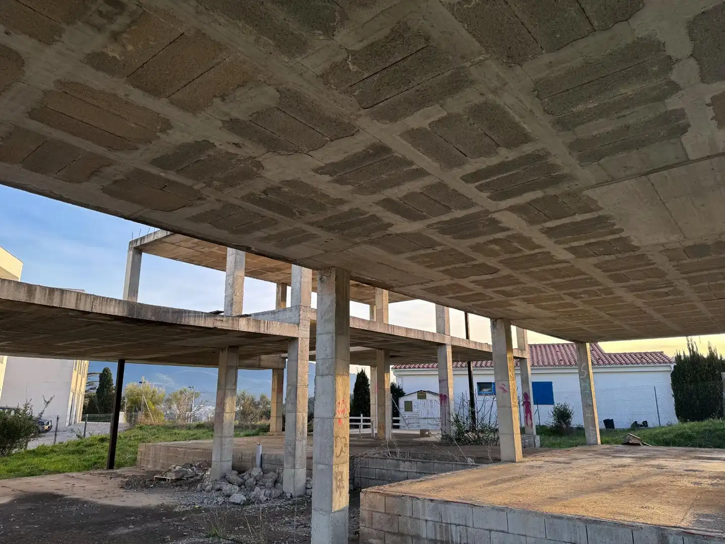 Außenansicht von Gebäude zum Verkauf in Llançà