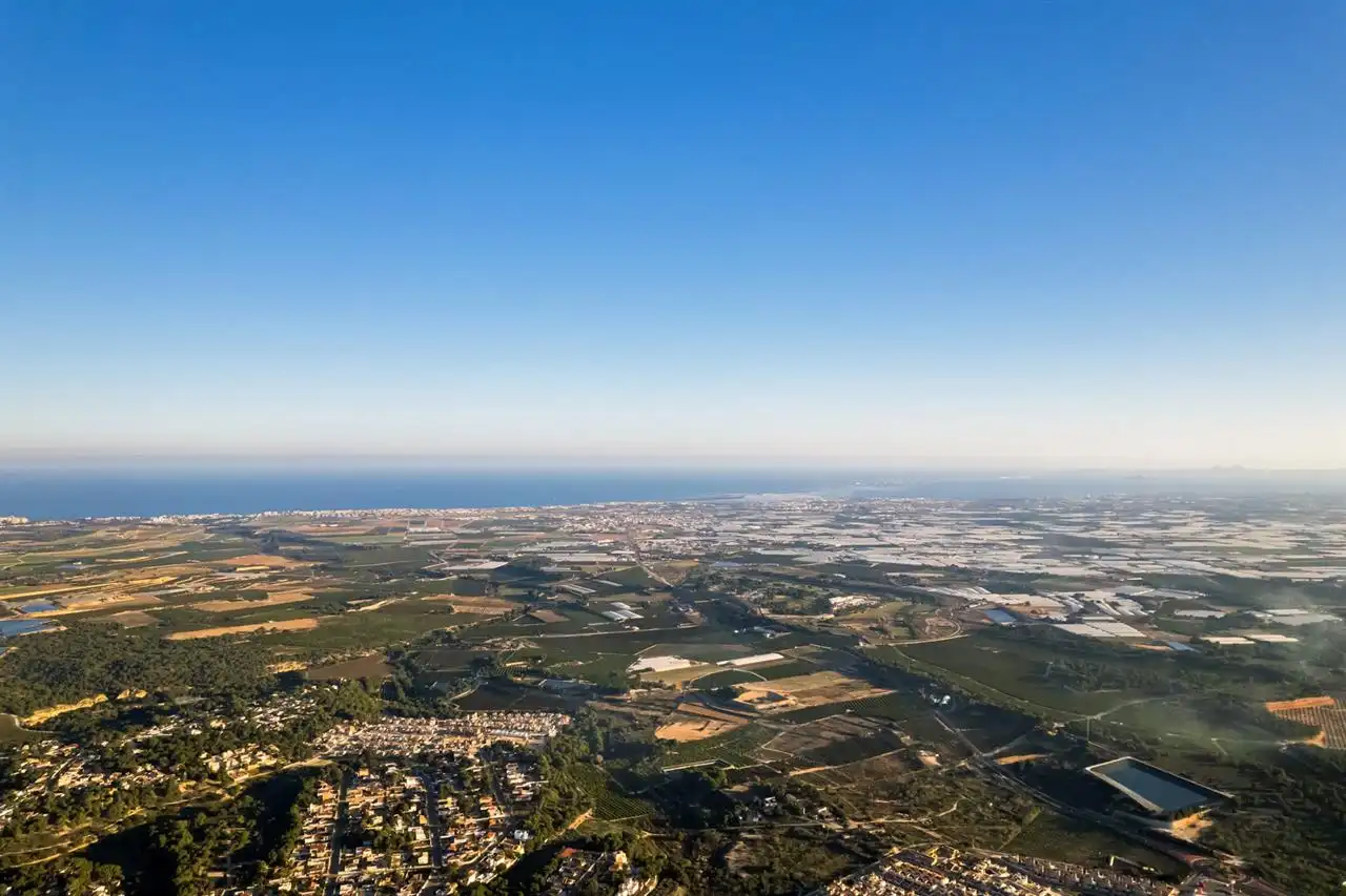 Vista exterior de Casa o chalet en venta en Pilar de la Horadada con Jardín privado, Trastero y Piscina