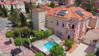 Vista exterior de Casa adosada en venda en Cartagena amb Aire condicionat, Terrassa i Piscina