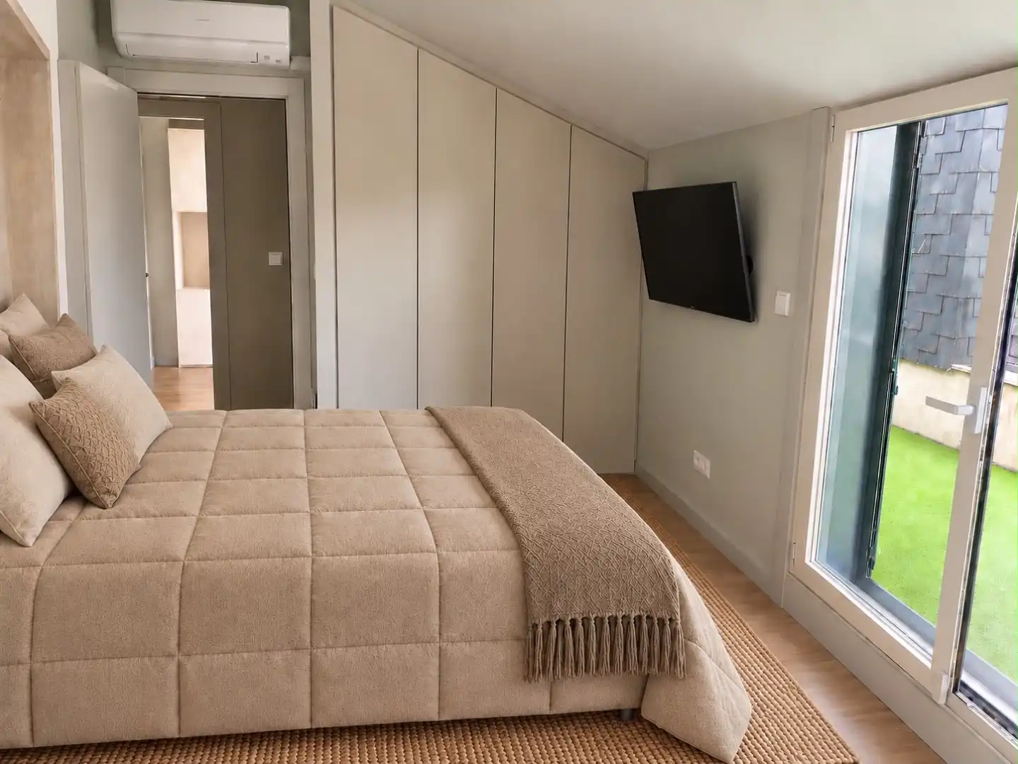 Schlafzimmer von Maisonette zum Verkauf in Ourense Capital  mit Klimaanlage, Terrasse und Balkon