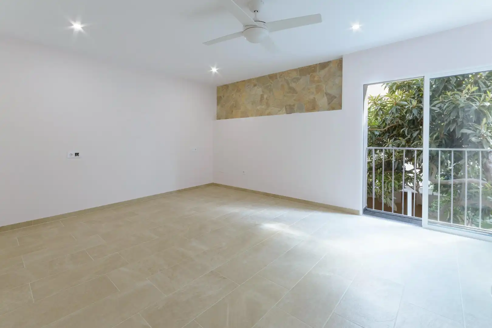 Casa o chalet en venta en Tavernes de la Valldigna con Terraza