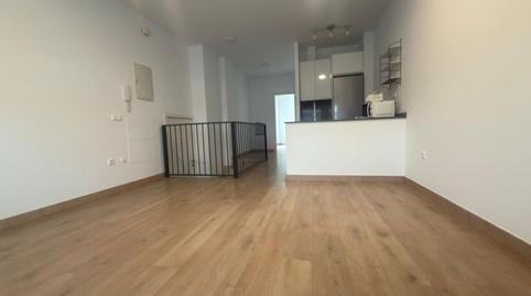 Foto 2 de Planta baixa de lloguer a C. Martínez de la Rosa, Los Castillejos - La Trinidad, Málaga Capital