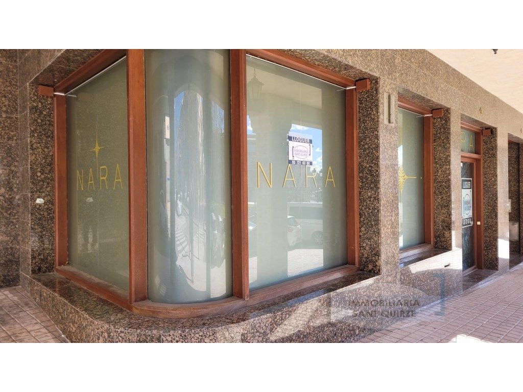 Vista exterior de Local de lloguer en Sant Quirze del Vallès