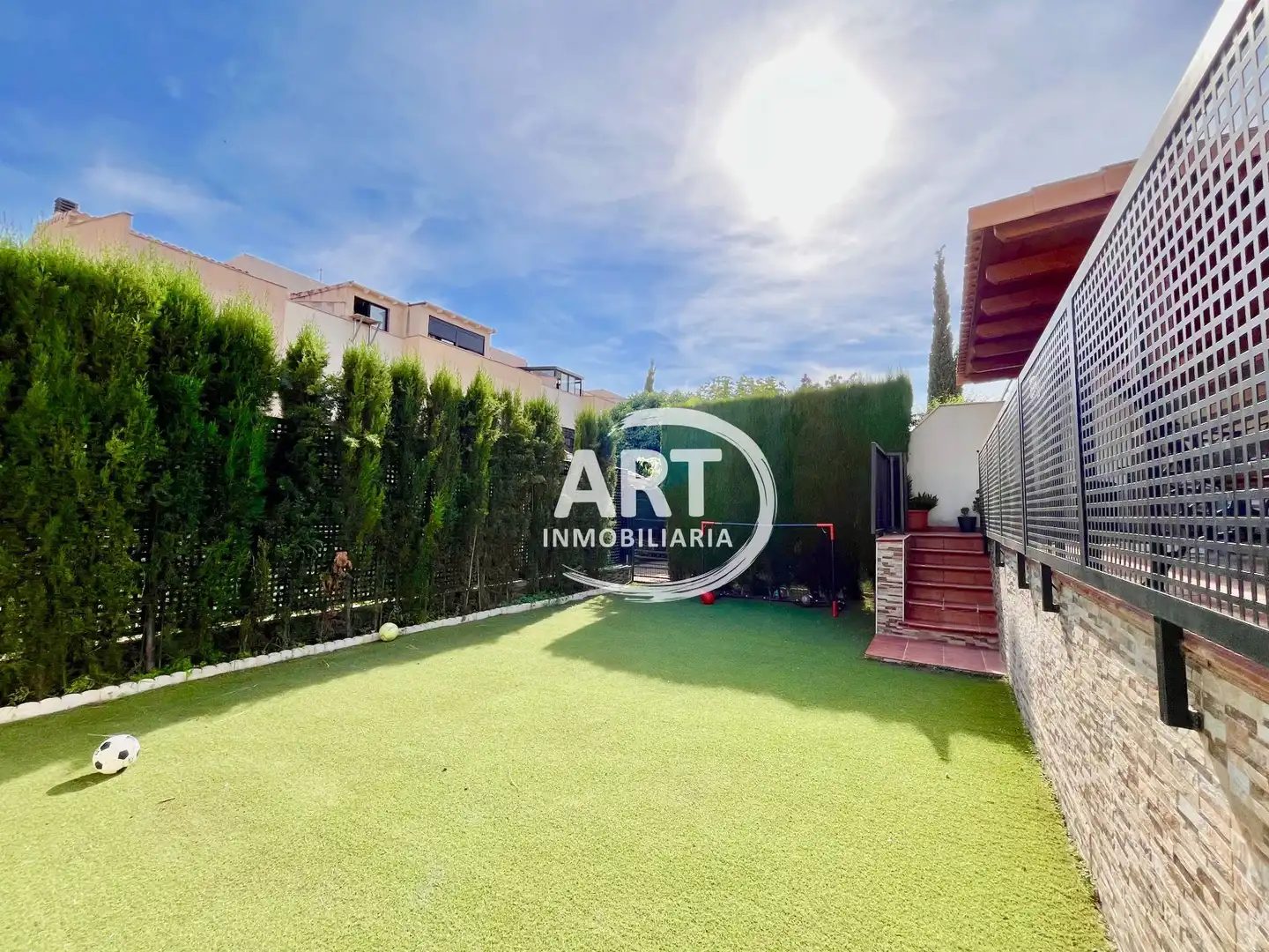 Garten von Einfamilien-Reihenhaus zum Verkauf in San Antonio de Benagéber mit Klimaanlage, Heizung und Terrasse