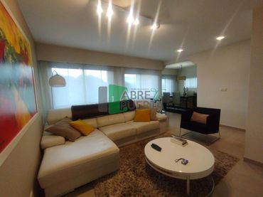 Casa con balcón en venta en Amoeiro