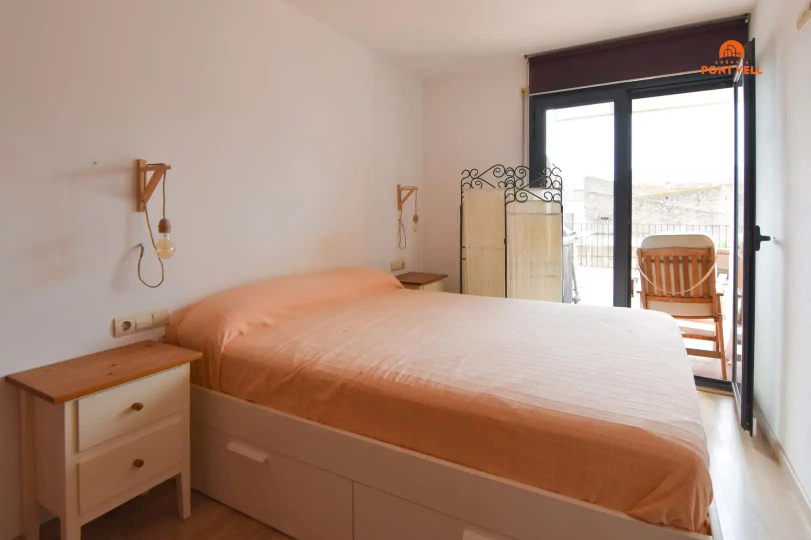 Bedroom of Flat for sale in Palafrugell  with Air Conditioner, Terrace and Furnished