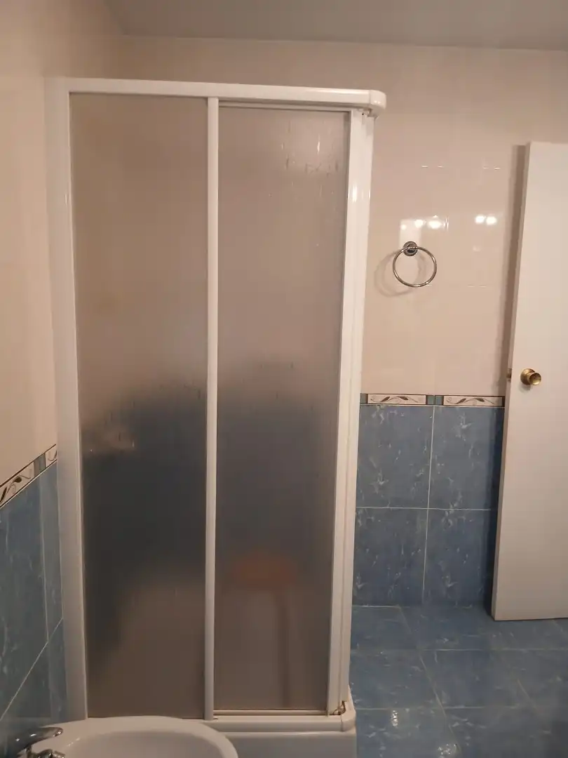 Baño de Piso en venta en Ciudad Real con Aire acondicionado, Calefacción y Amueblado