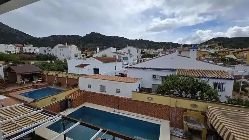 Xalet amb piscina en venda a Jardines de Alhaurín - Huerta Alta - Fuensanguínea, imagen 2