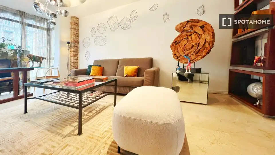 Sala de estar de Piso de alquiler en Madrid con Aire acondicionado, Calefacción y Amueblado