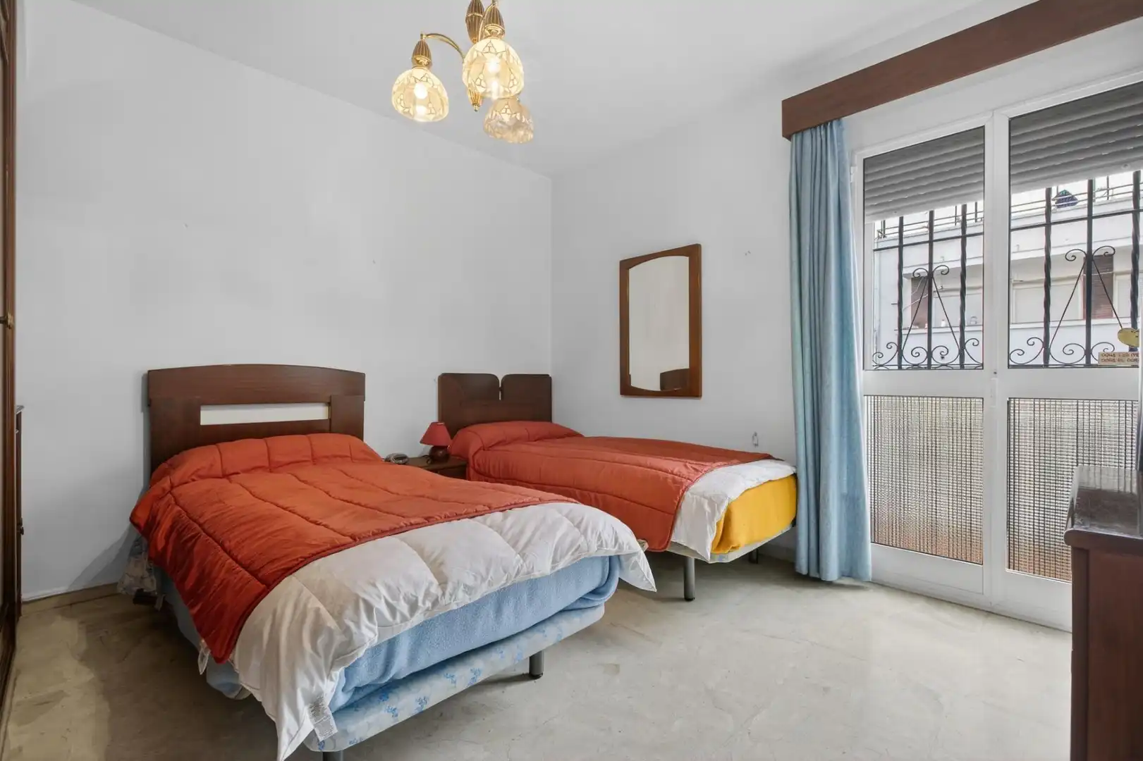 Bedroom of Houses for sale in Sevilla  with Air Conditioner, Terrace and Balcony