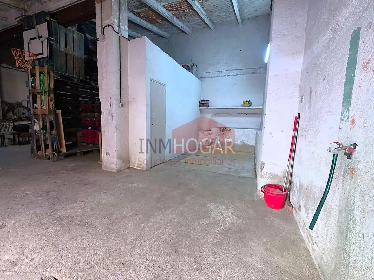 Piso en venta en Ávila con Calefacción, Parquet y Balcón